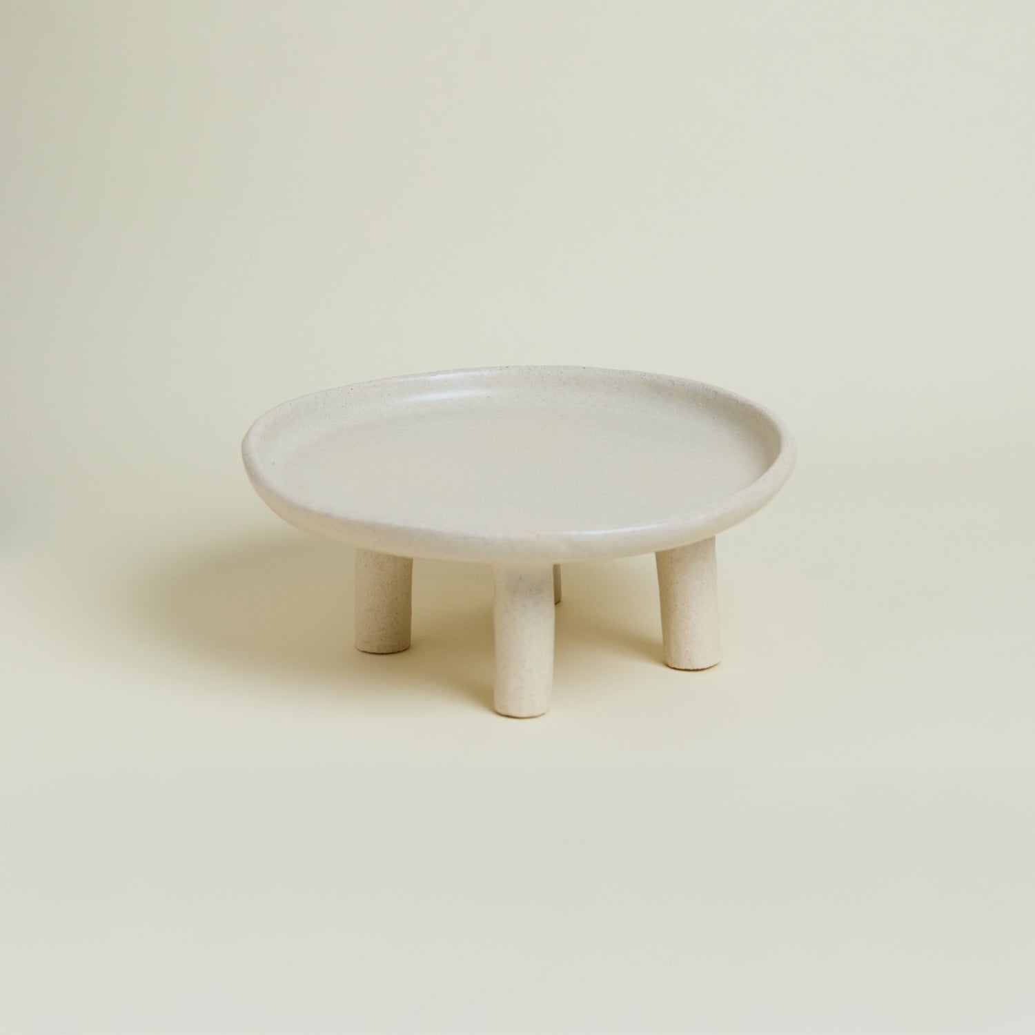 Pedestal Plate