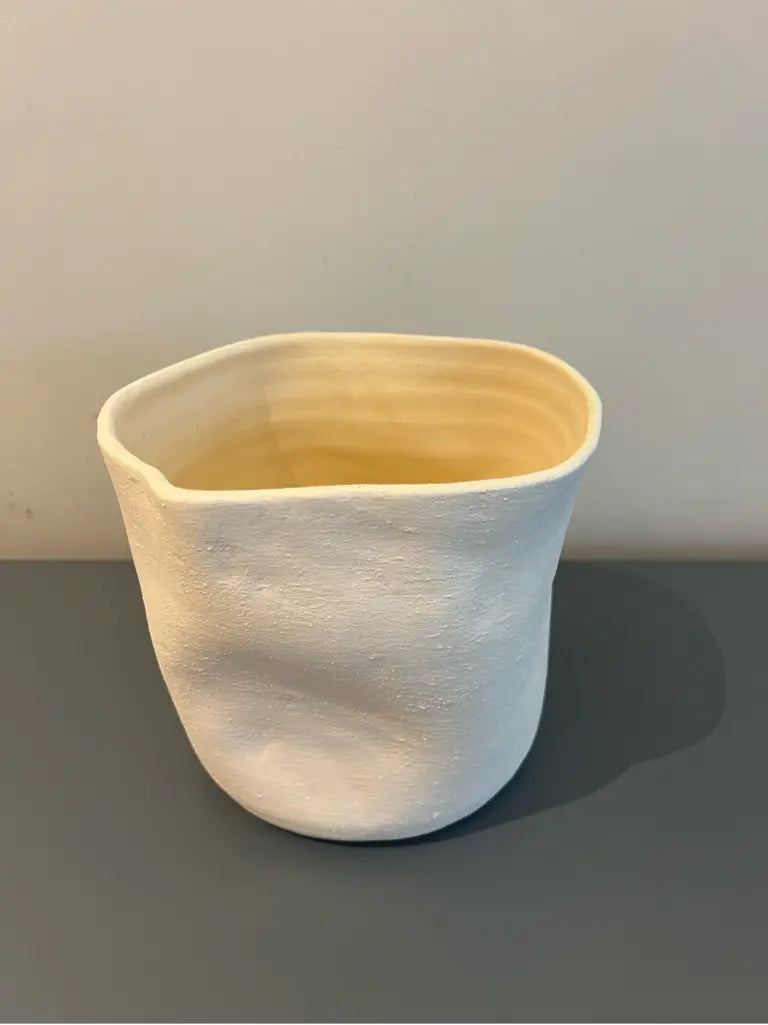 Velia Vase