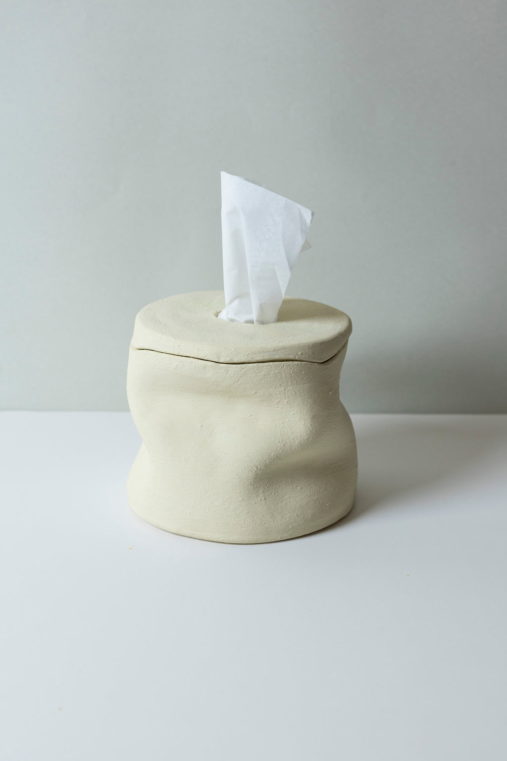 Tissue box