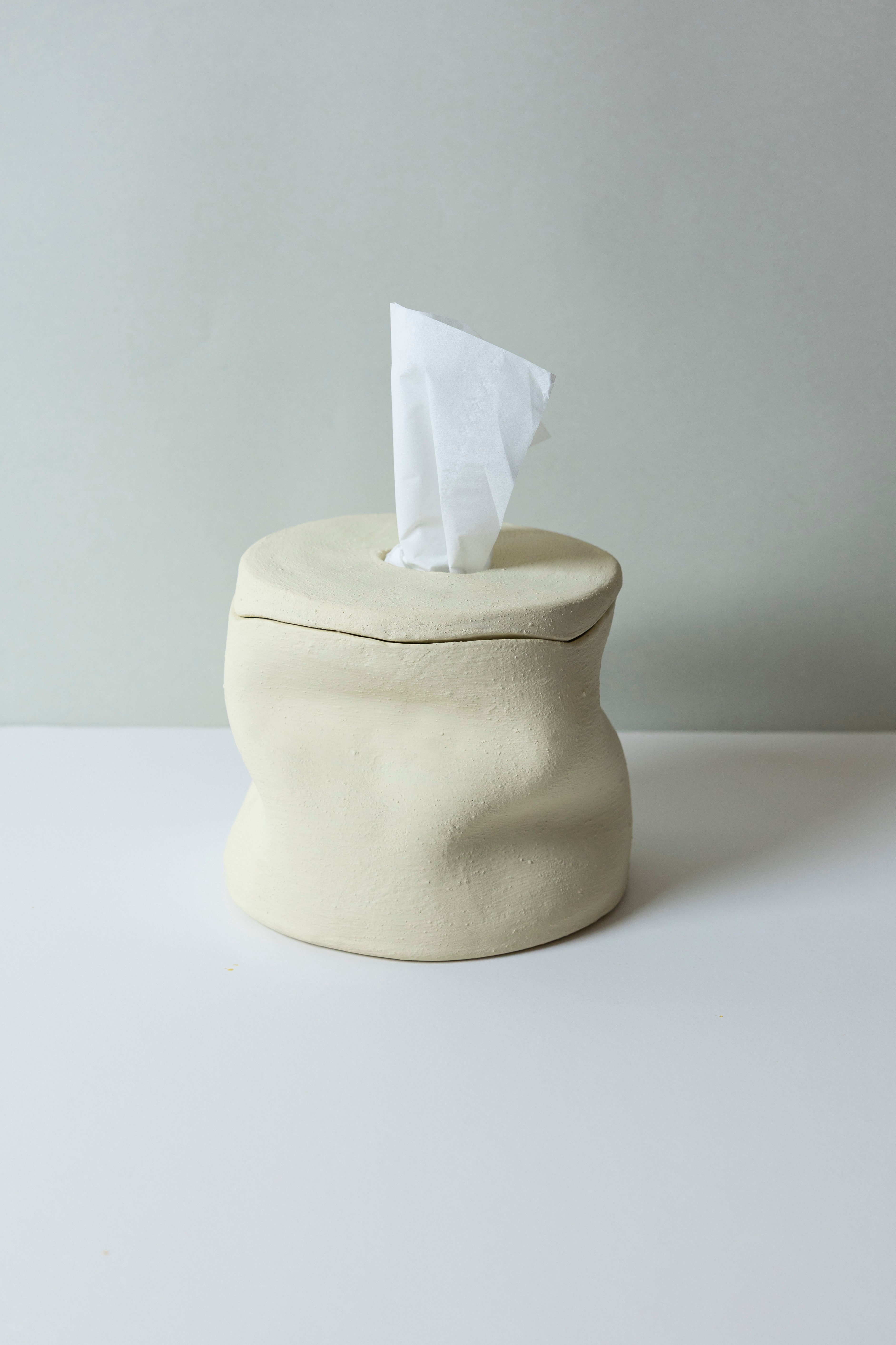 Tissue box