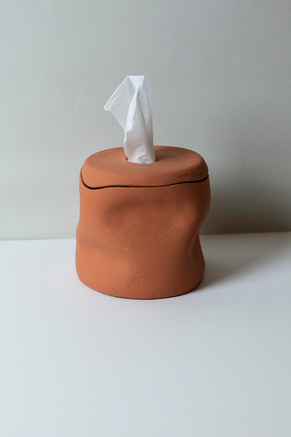 Tissue box